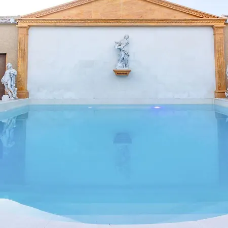 La Fuente Romana By Ruralidays Holiday home *